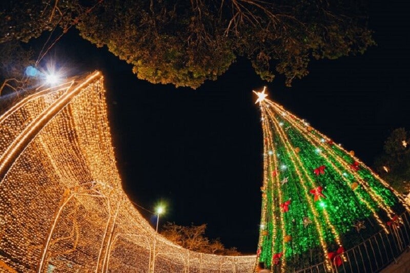 Campina Grande vai ampliar 'Natal Iluminado' este ano. Estrutura começou a  ser montada - Blog do Max Silva
