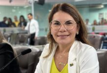 fabiana gomes