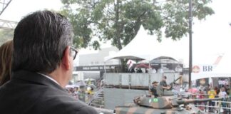 joao desfile 2