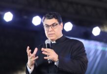 Padre Chrystian Shankar é presença confirmada no Crescer 2026 padre chrystian shankar (1)