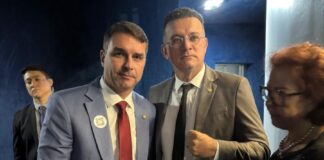 Sargento Neto propõe Título de Cidadão Paraibano para o senador Flávio Bolsonaro img 20260223 wa0192