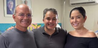 Prefeito de Catolé do Rocha anuncia apoio a Efraim Filho para governador img 20260328 wa0136