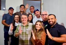 Efraim Filho recebe apoio do prefeito de Pedra Lavrada Efraim recebe apoio em Pedra Lavrada